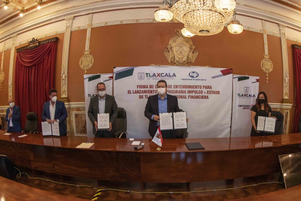 Marco Mena y NAFIN acuerdan créditos por 115 MDP a MIPYMES de Tlaxcala. 