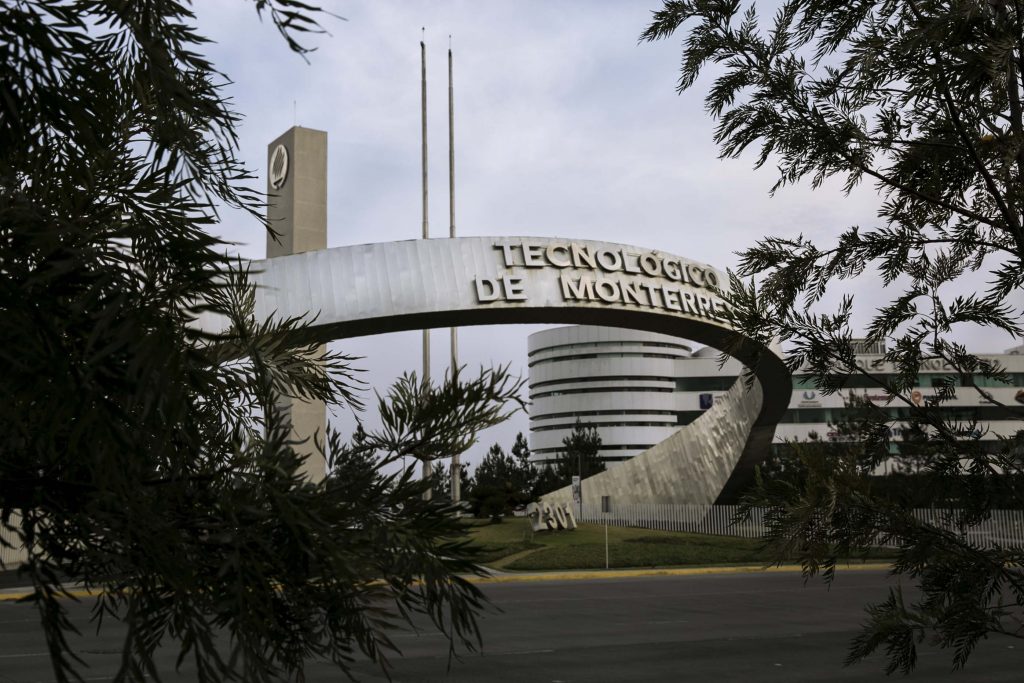 Celebra Tec de Monterrey Aniversario XVII de Campus Puebla