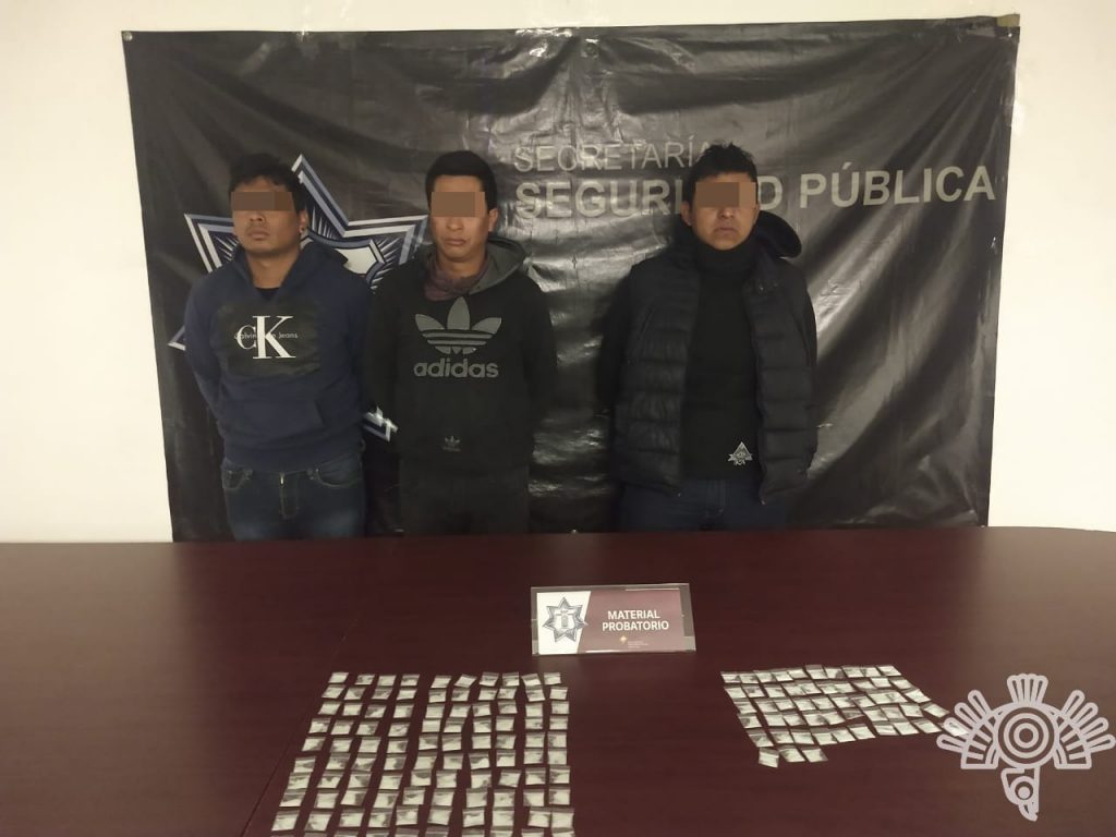 Detenidos 3 narcomenudistas por las policías estatal y municipal de Texmelucan