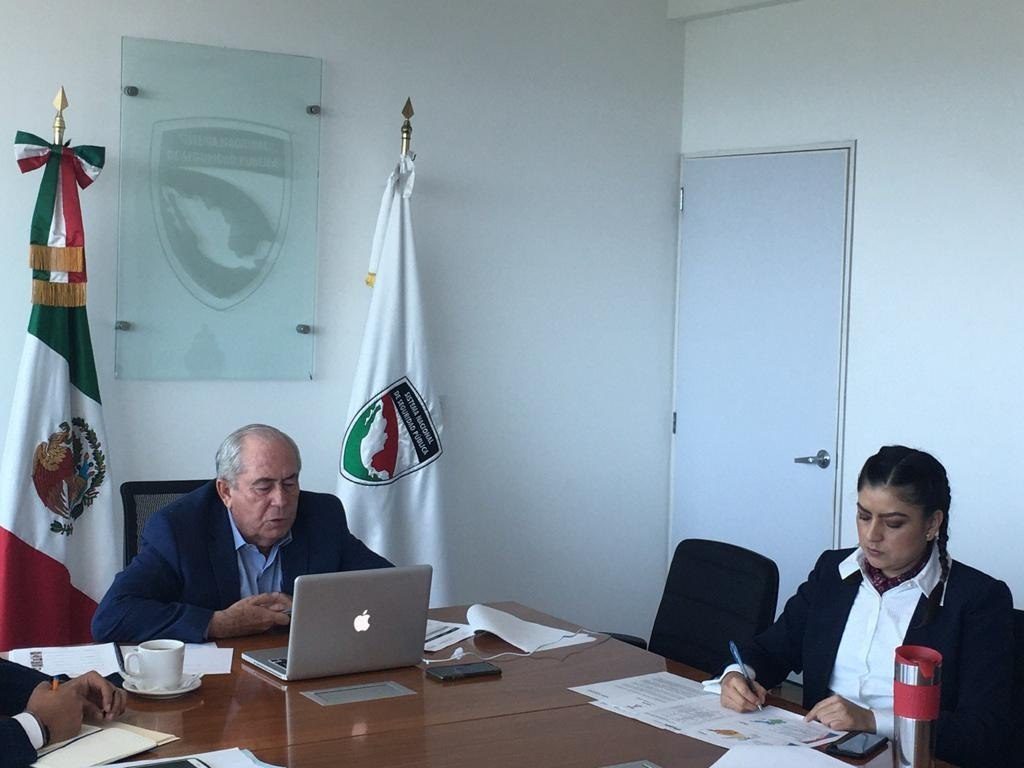 Claudia Rivera se reunió con Leonel Cota, del Sistema Nacional de Seguridad Pública