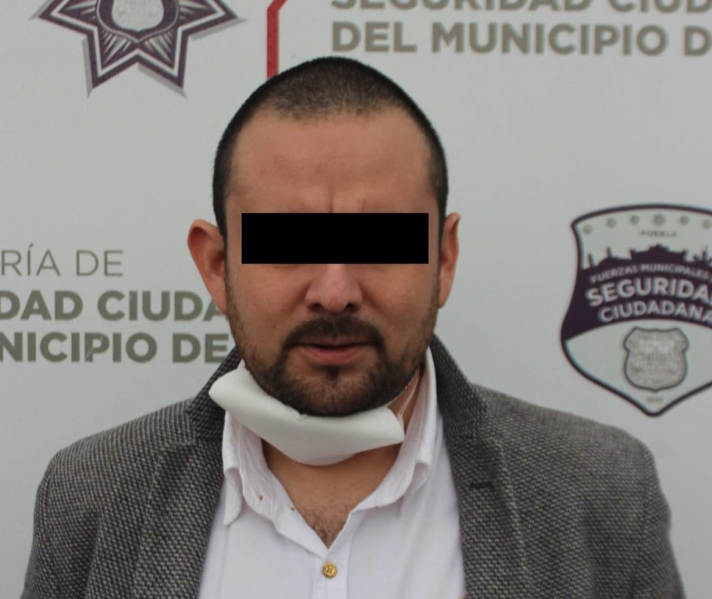 Tránsito municipal de Puebla detuvo a sujeto por portación ilegal de arma de fuego