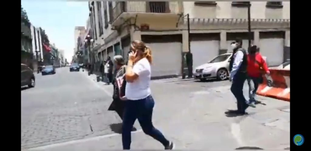 Video desde Puebla: Avenida Reforma de la capital comienza a llenarse de gente luego de su reapertura