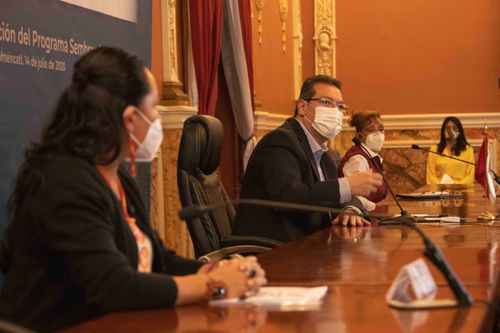 Desde Tlaxcala: Marco Mena y María Luisa Albores presentan el programa “Sembrando Vida”