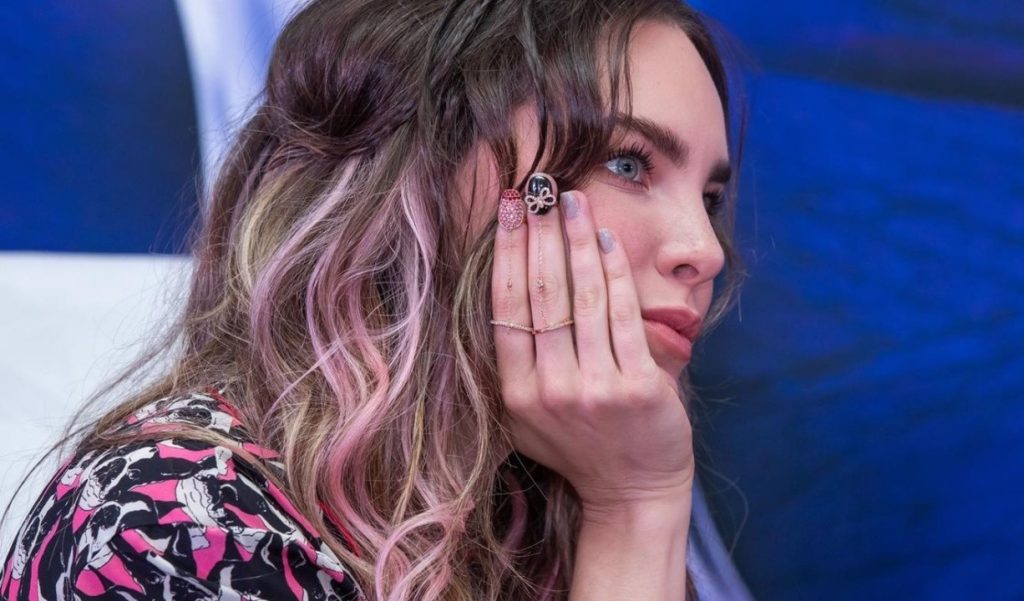 Belinda podría estar contagiada, comparte resultados de prueba rápida
