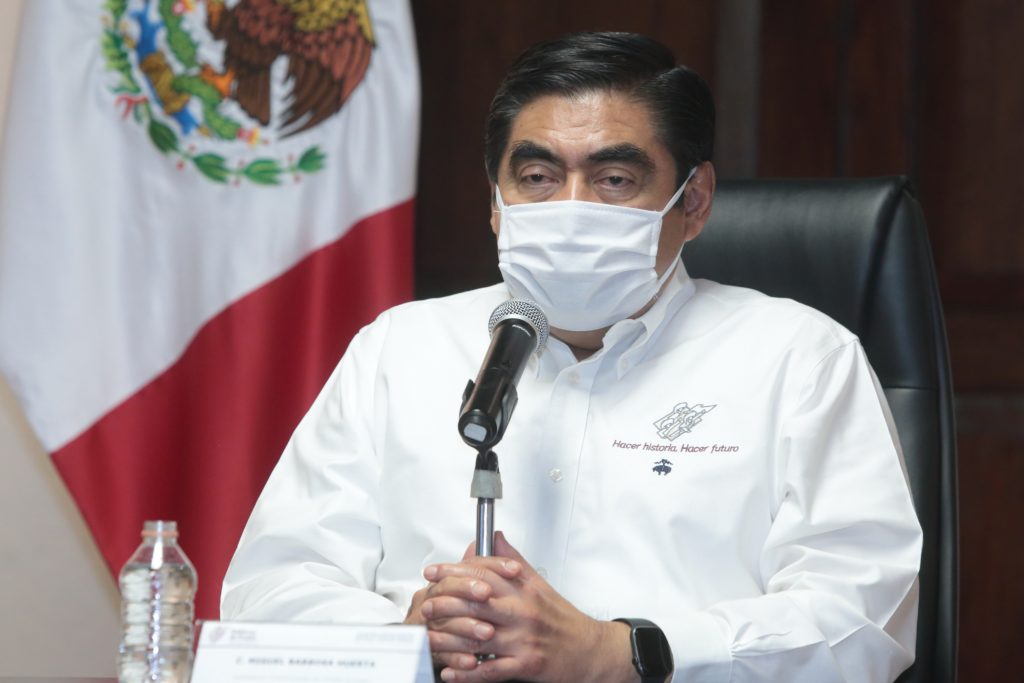 Con eliminación de fuero, arranca una nueva vida democrática en Puebla: Miguel Barbosa Huerta