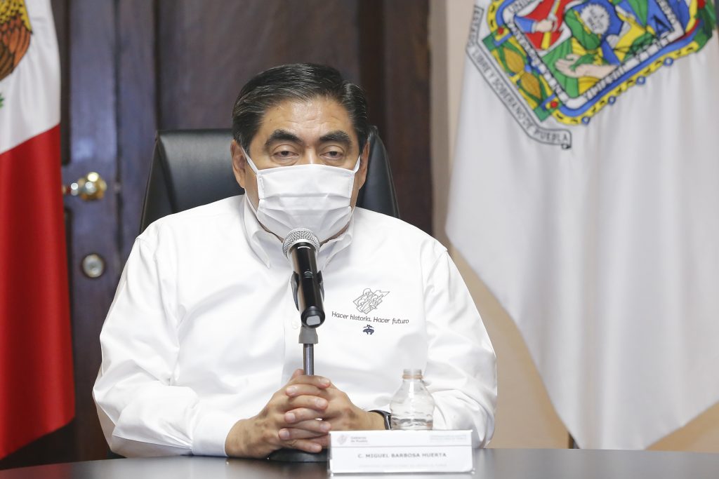 Video desde Puebla: En la entidad, empieza a bajar la curva de contagios de Covid-19, indicó el gobernador Barbosa Huerta.
