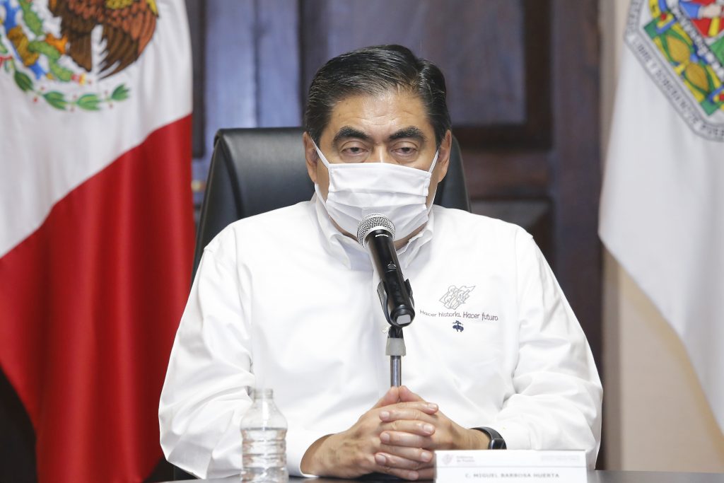 Estoy limpio, soy un político honesto: Miguel Barbosa