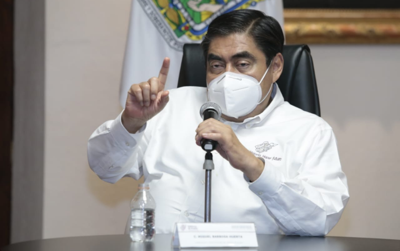 Video desde Puebla: Gobernador Barbosa revela que los contagios de coronavirus volvieron a repuntar