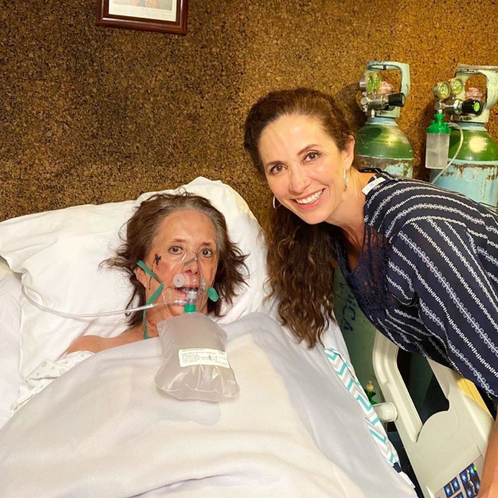 Cecilia Romo vence al Covid-19 y sale del hospital luego de 90 días internada