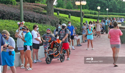 Disney reabre su puertas en Orlando pese a aumento de covid en Florida