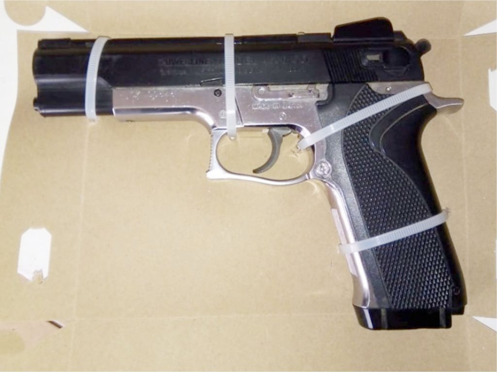 Desde Tlaxcala: SSC asegura a dos personas y una réplica de arma de fuego en Totolac