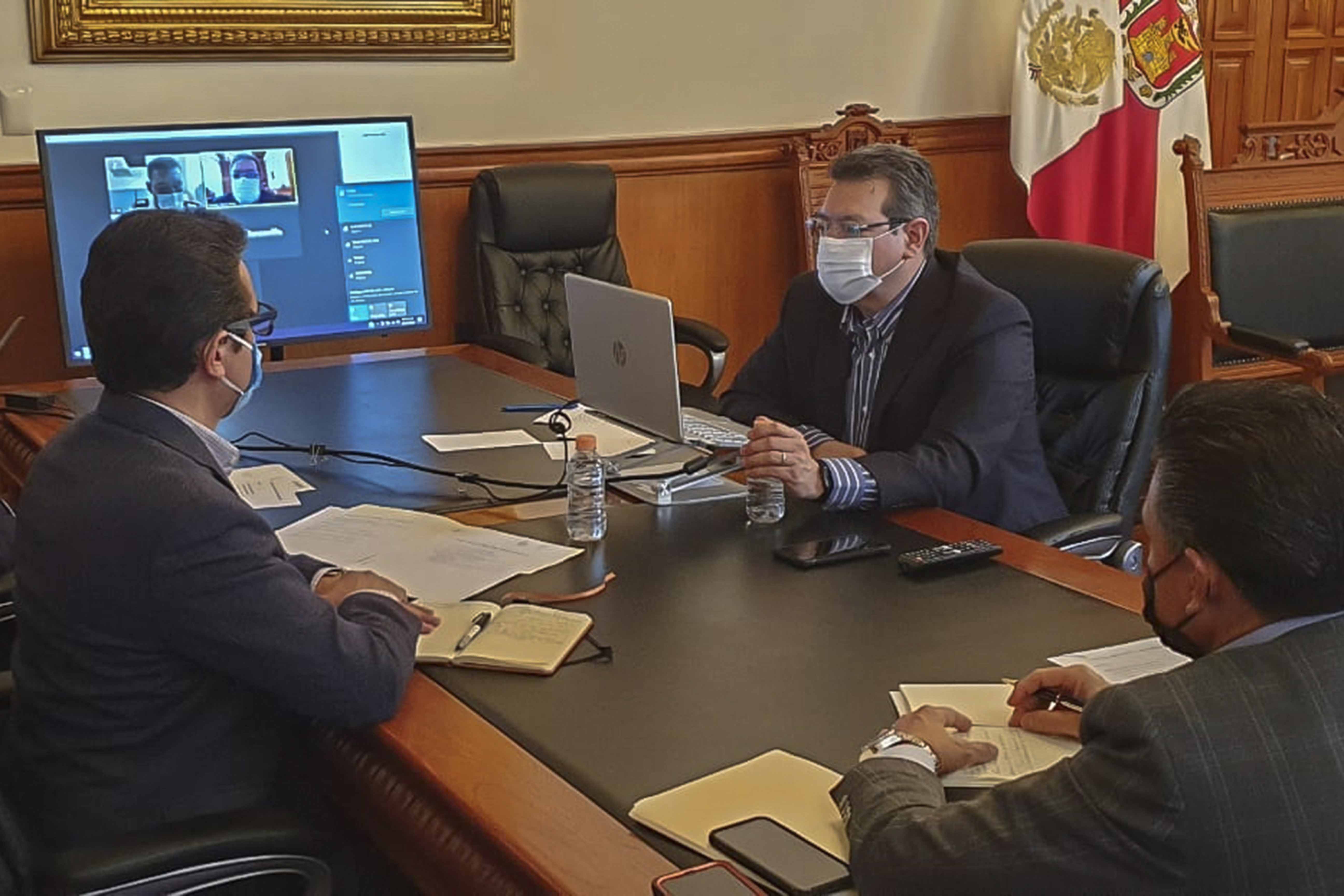 Acuerdan Marco Mena y Manuel Espino ofrecer mil 500 plazas laborales para tlaxcaltecas.