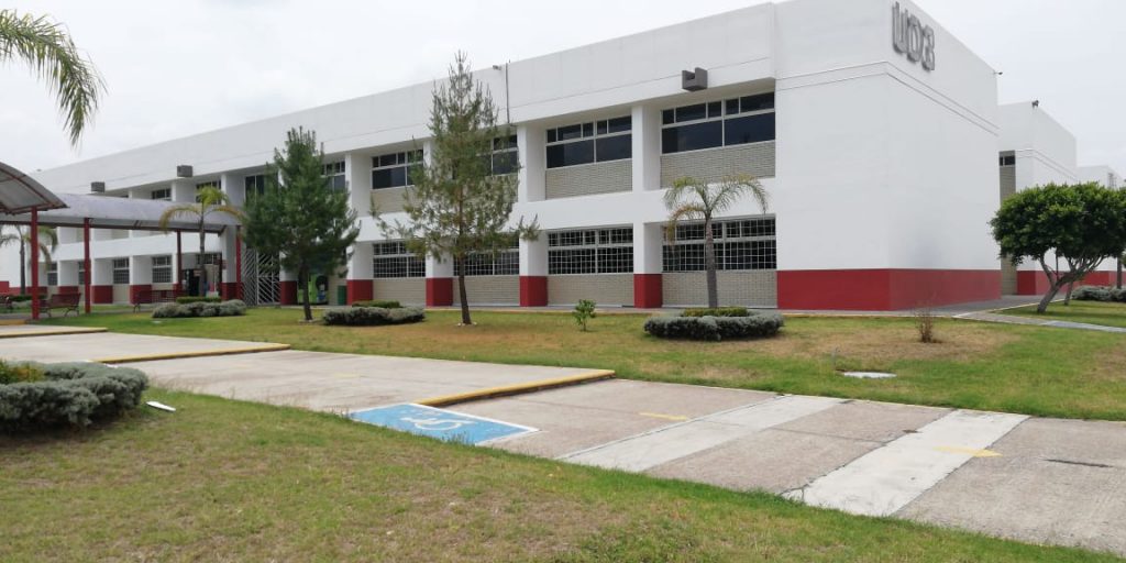 Realizó la Uptx proceso de ingreso a becas de excelencia