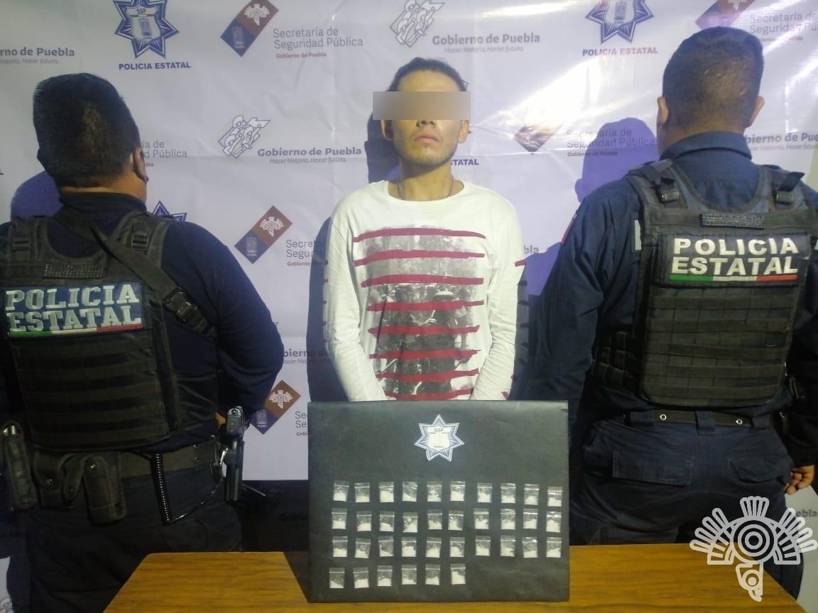Policía estatal captura a narcomenudista de Tepexi