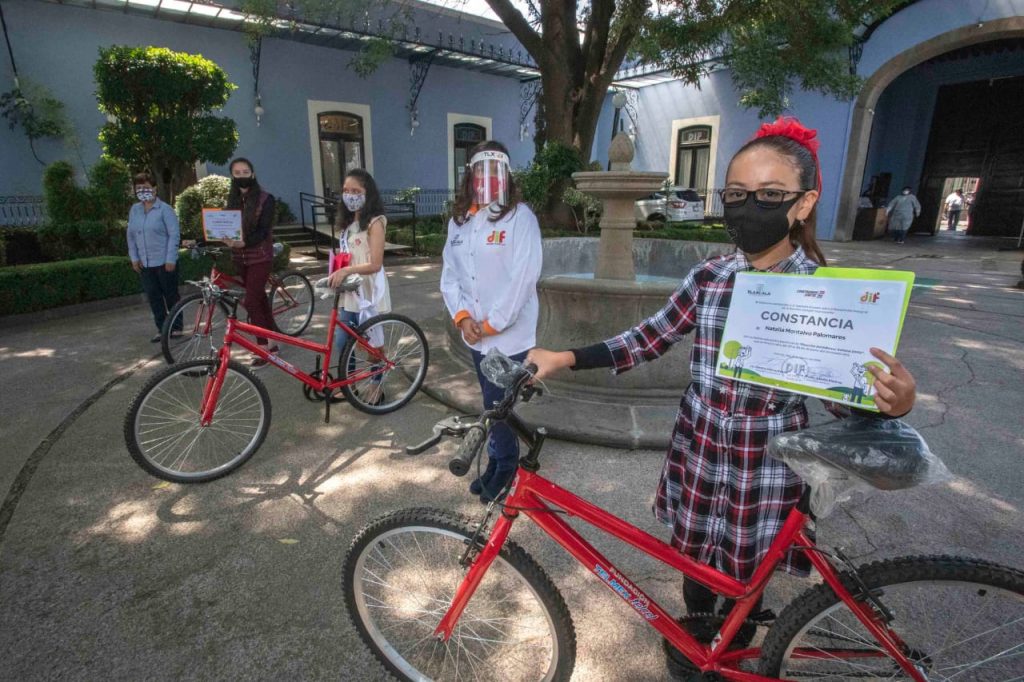 DIF premia a ganadores del certamen “Difusor Estatal 2020”