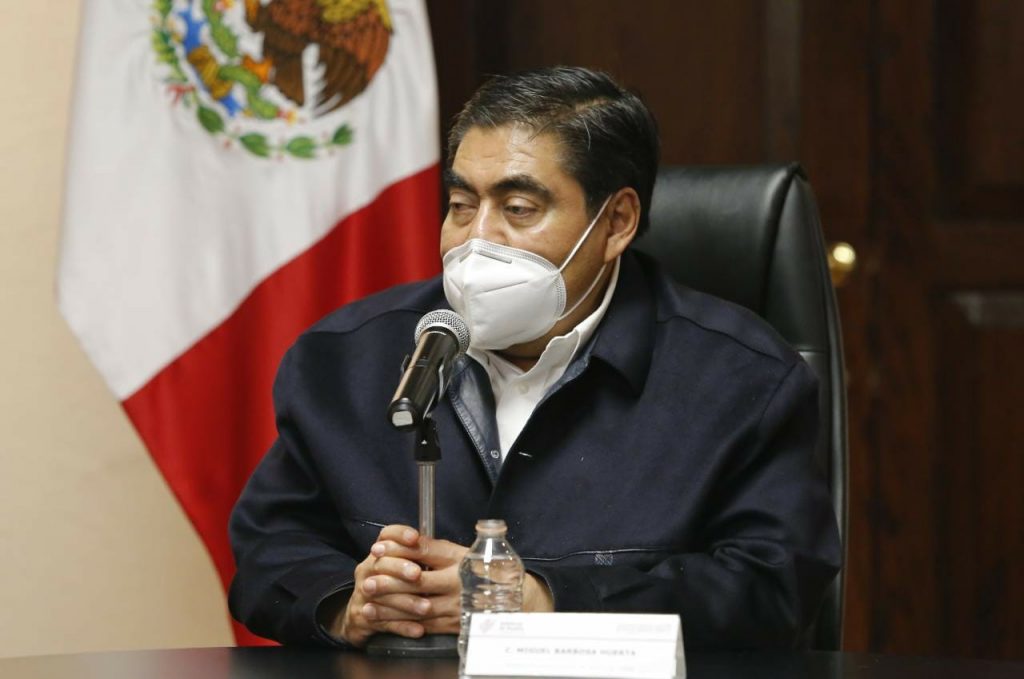 Videos desde Puebla: La capital es la única zona del estado que se mantiene en rojo por la cantidad de contagios, advirtió Miguel Barbosa