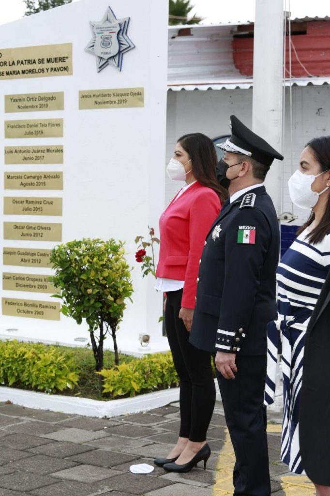 En el Día del Policía Municipal, Claudia Rivera encabeza homenaje a los elementos caídos en cumplimiento de su deber