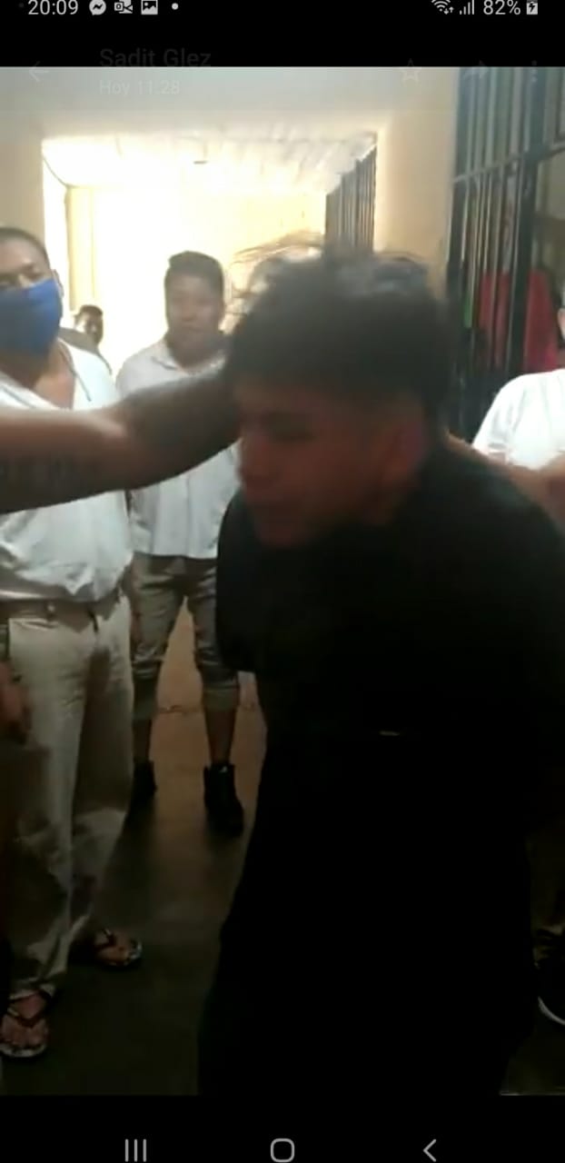 Video desde Puebla: En la cárcel de Tehuacán, a golpes reciben a rateros