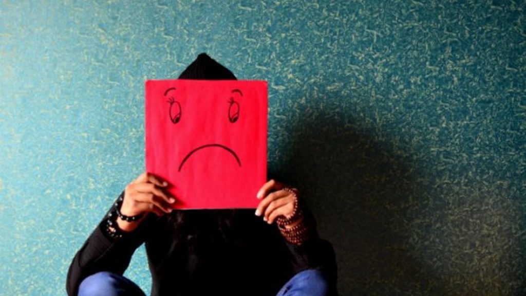 La autovictimización: Ricardo Homs