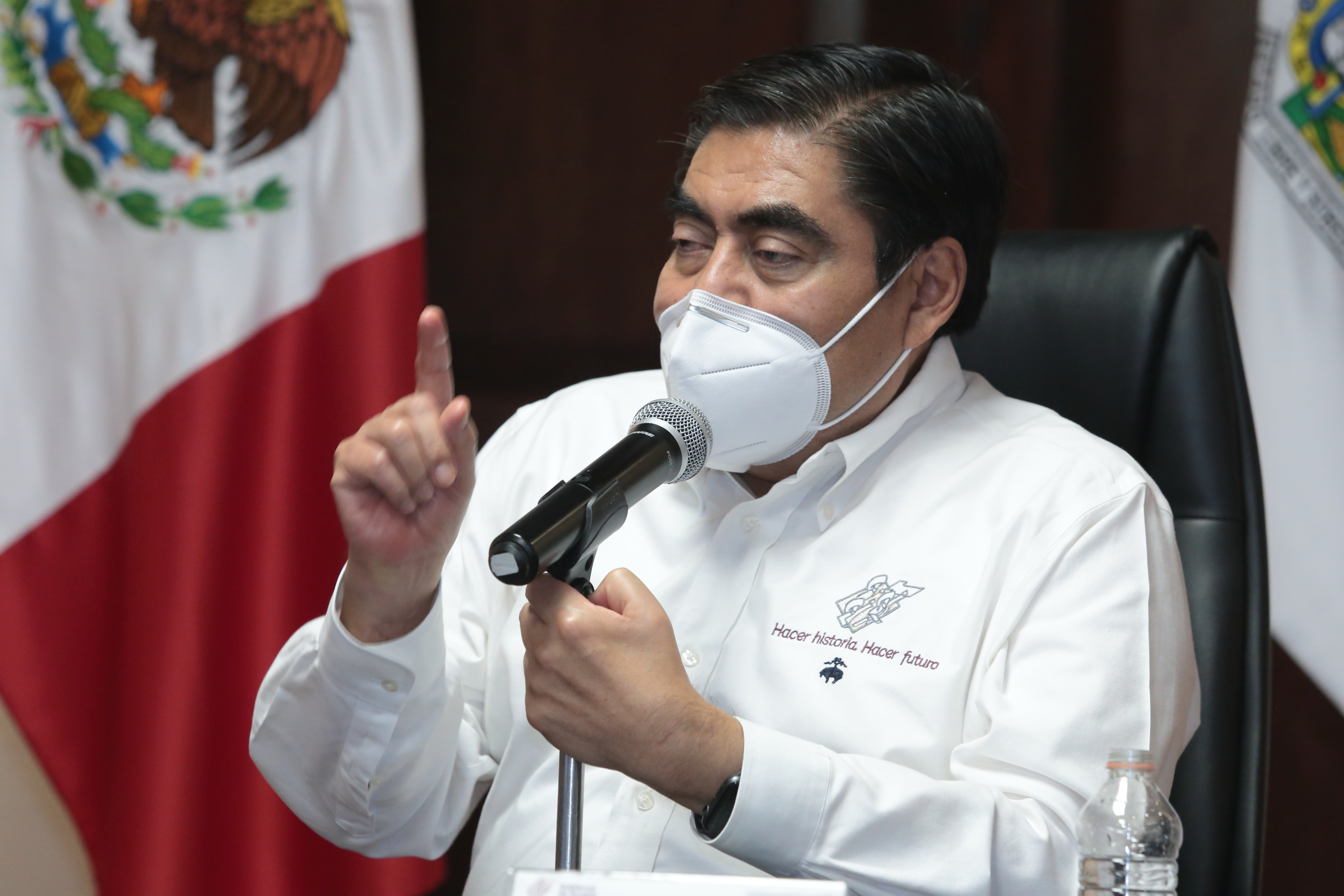 Hoy, el gobierno de Puebla sí combate la inseguridad con decisión, recursos y honestidad, subrayó Miguel Barbosa en su 2do Informe de labores