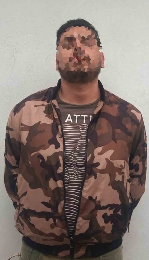 Desde Tlaxcala: SSC asegura a tres personas, una réplica de arma y narcóticos