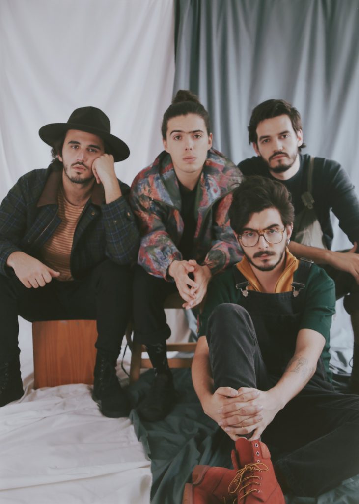 Morat rinde tributo a Zoé con una versión del clásico ‘Labios rotos’