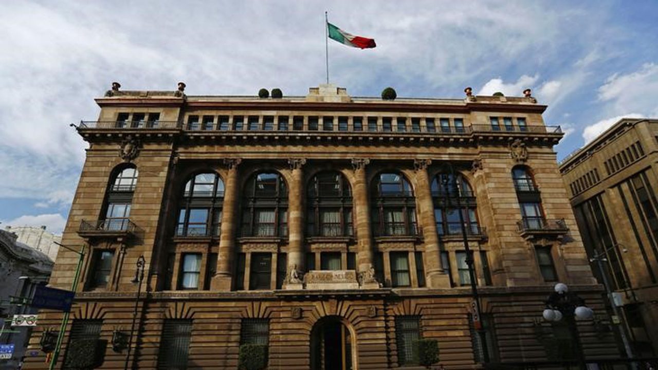 El gobierno federal recibirá de Banxico 500 mil millones de pesos