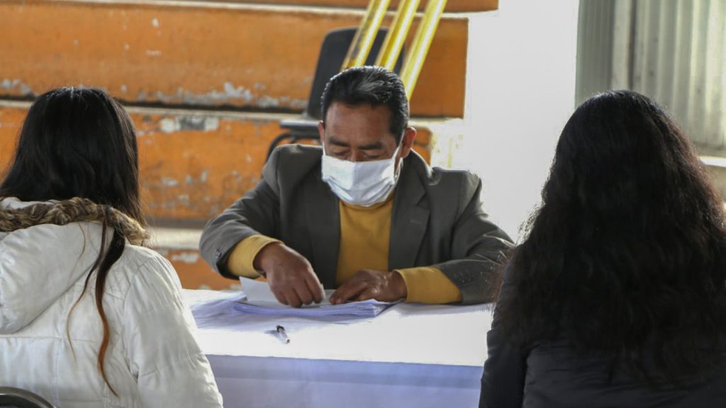 Cumple Gobierno del Estado con la entrega de la beca “Tu Prepa Terminada”