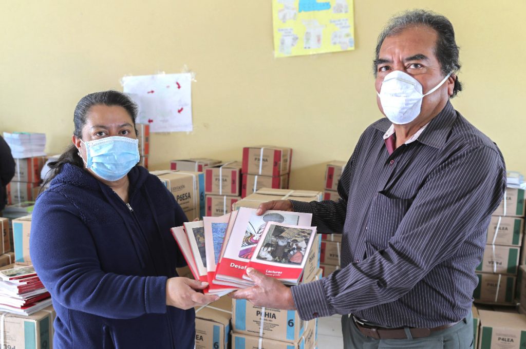 Inicia SEPE distribución de libros de texto a escuelas primarias