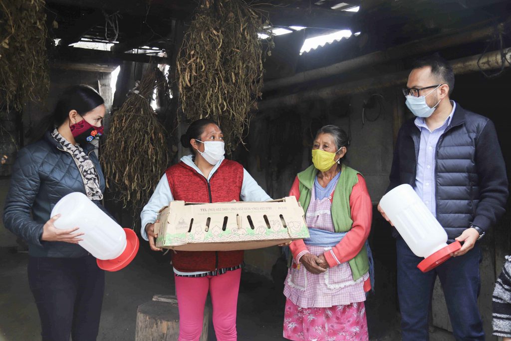 Inicia programa “Supérate” entrega de activos en Ixtacuixtla y Chiautempan