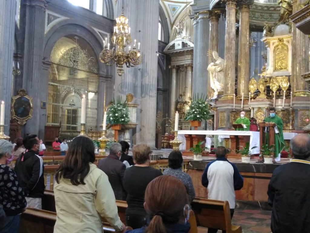 Tres problemas enfrentamos: falta de salud, economía y seguridad, afirma el arzobispo Víctor Sánchez Espinosa