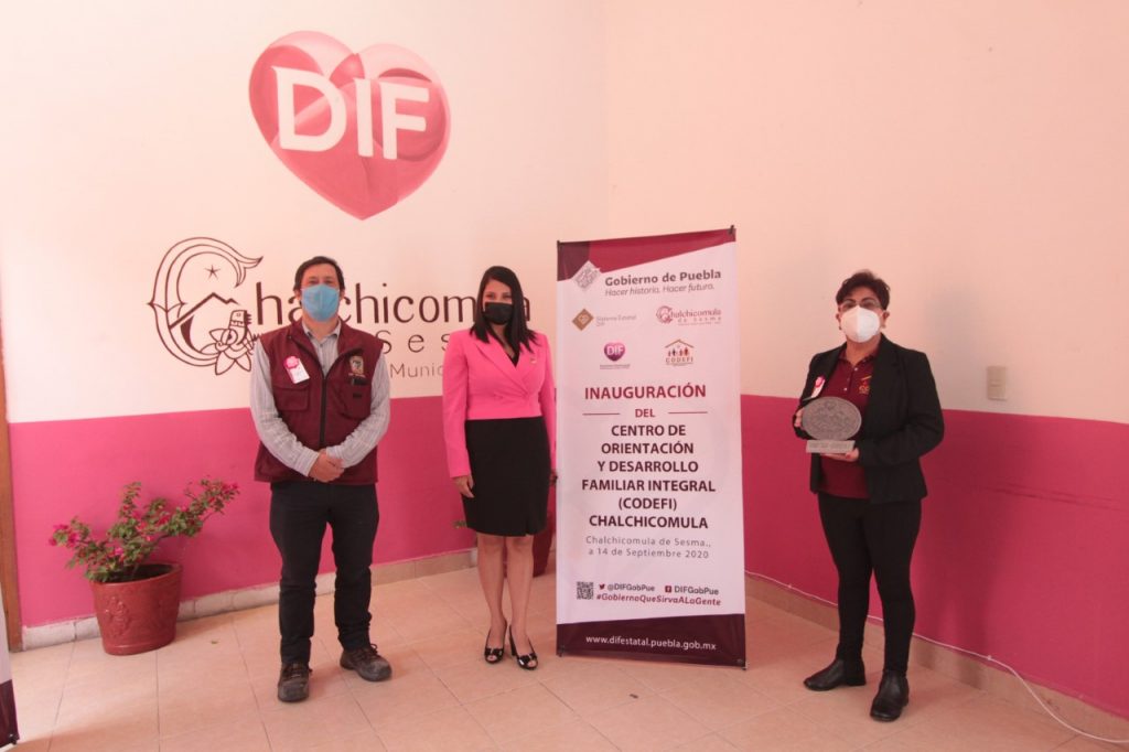 Inaugura SEDIF Centro de Orientación Familiar en Chalchicomula de Sesma