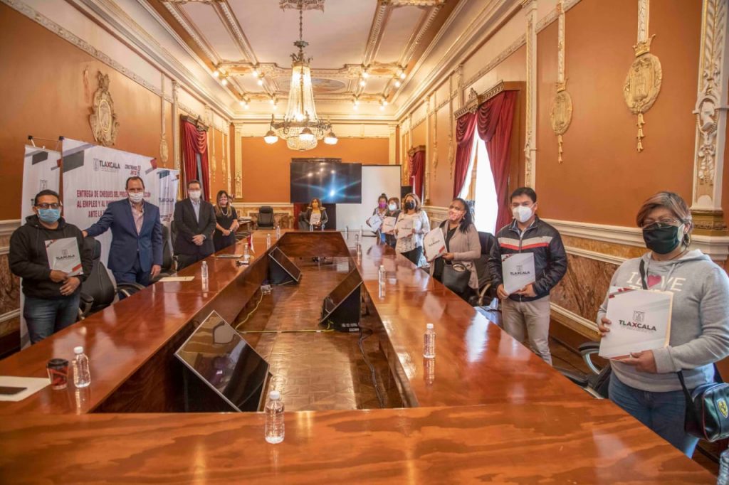 Desde Tlaxcala: Marco Mena destaca la preservación de 6 mil 700 gracias a los créditos a empresas locales