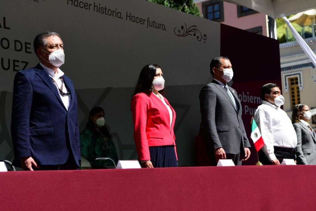 Ni un paso atrás en la transformación de nuestro país: Claudia Rivera