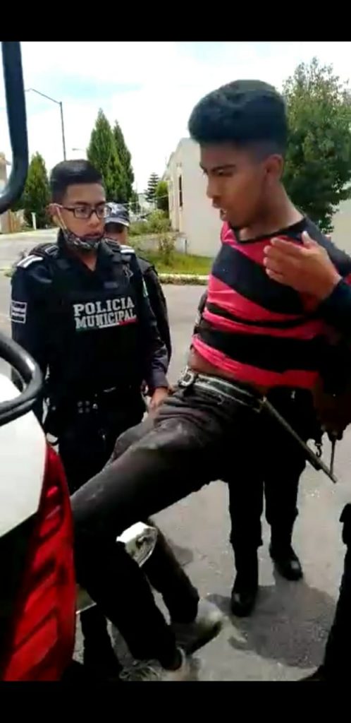 Video desde Puebla: Detienen a dos de tres presuntos asaltantes en Huejotzingo