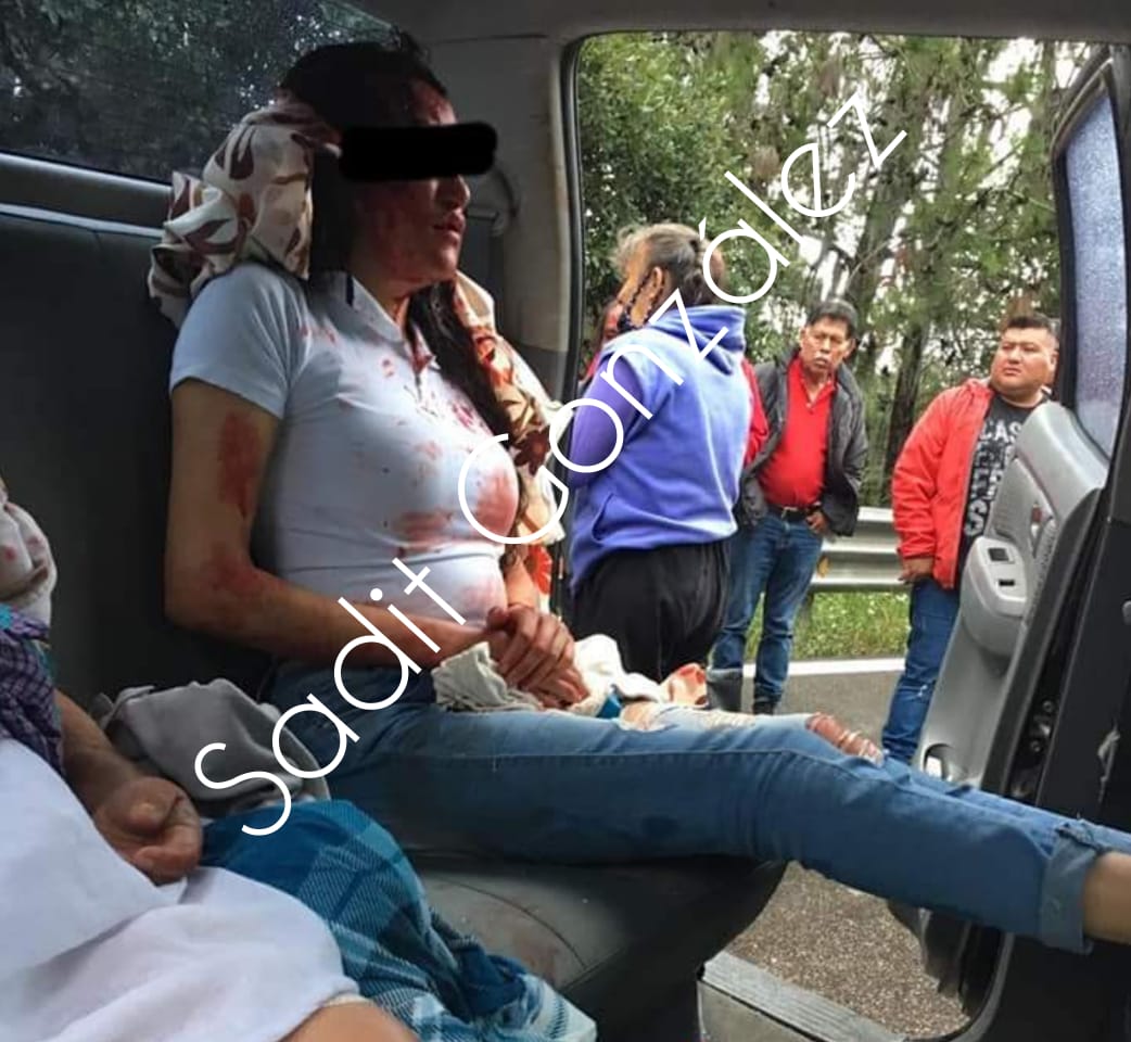 Cuatro lesionados en choque en la carretera Acatzingo- El Seco