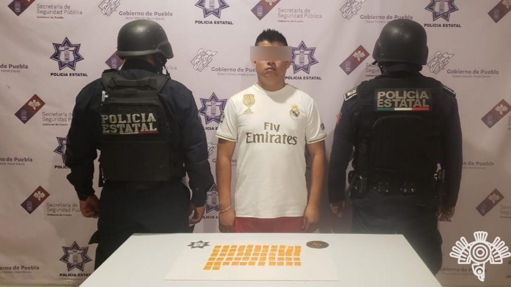 Cae narcomenudista que metía sustancias al penal de Tehuacán: Policía estatal