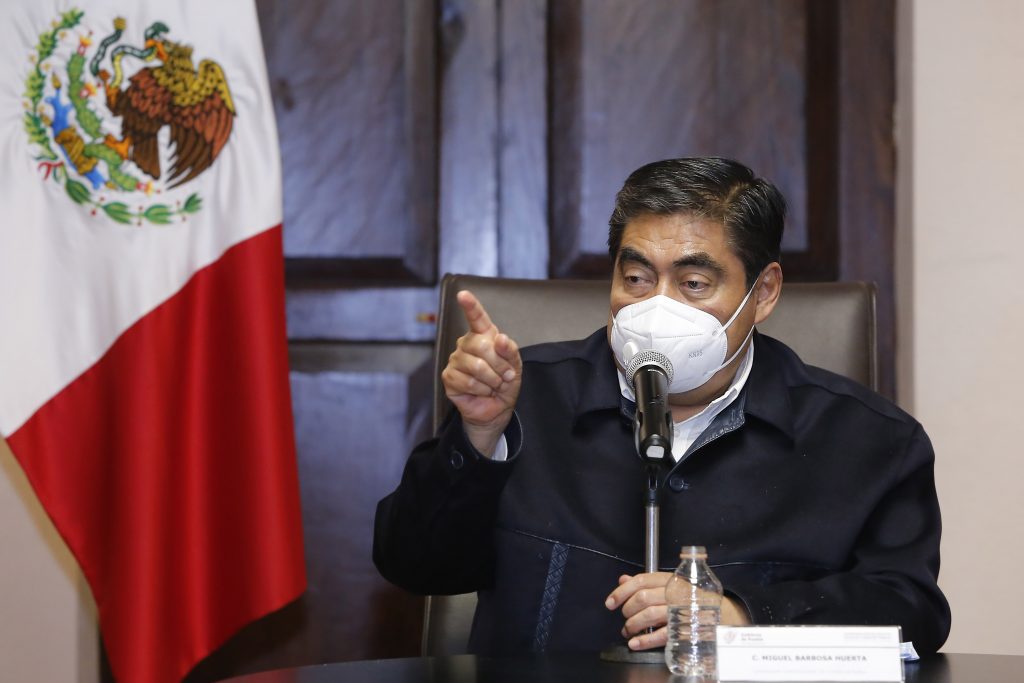 Rehabilita Gobierno del Estado 400 kilómetros de camino: Miguel Barbosa Huerta.