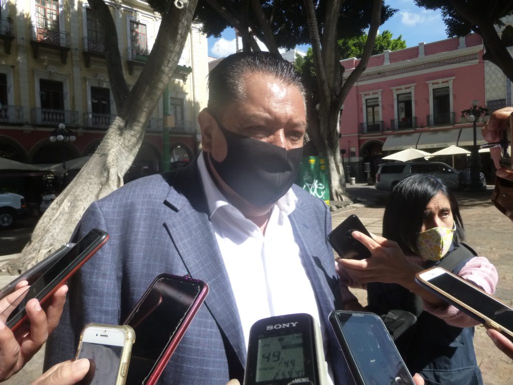 Han sido sancionadas 275 unidades del transporte por no respetar el aforo permitido, informó Aréchiga Santamaría