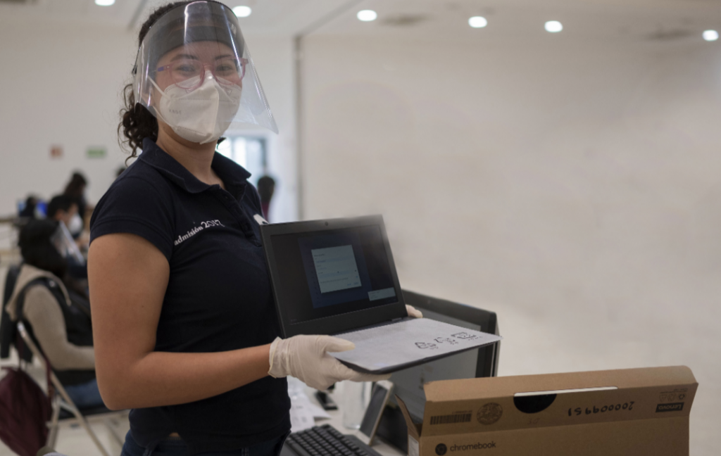 Continúa BUAP programa de Apoyo Tecnológico y de Conectividad 2020 en 17 sedes regionales