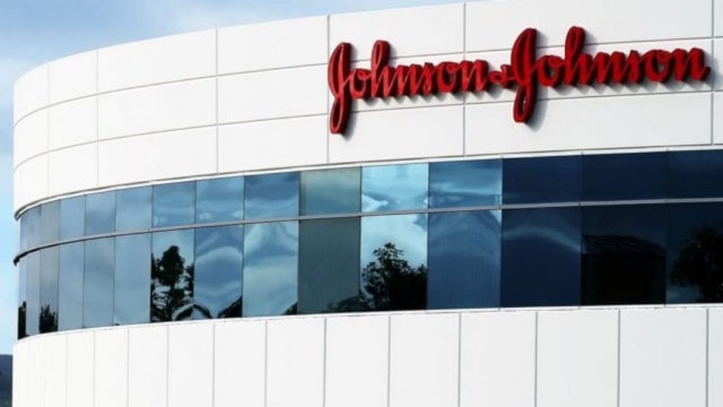 Johnson & Johnson inicia el ensayo clínico de fase 3 de la candidata a la vacuna contra la COVID-19 de Janssen a nivel global
