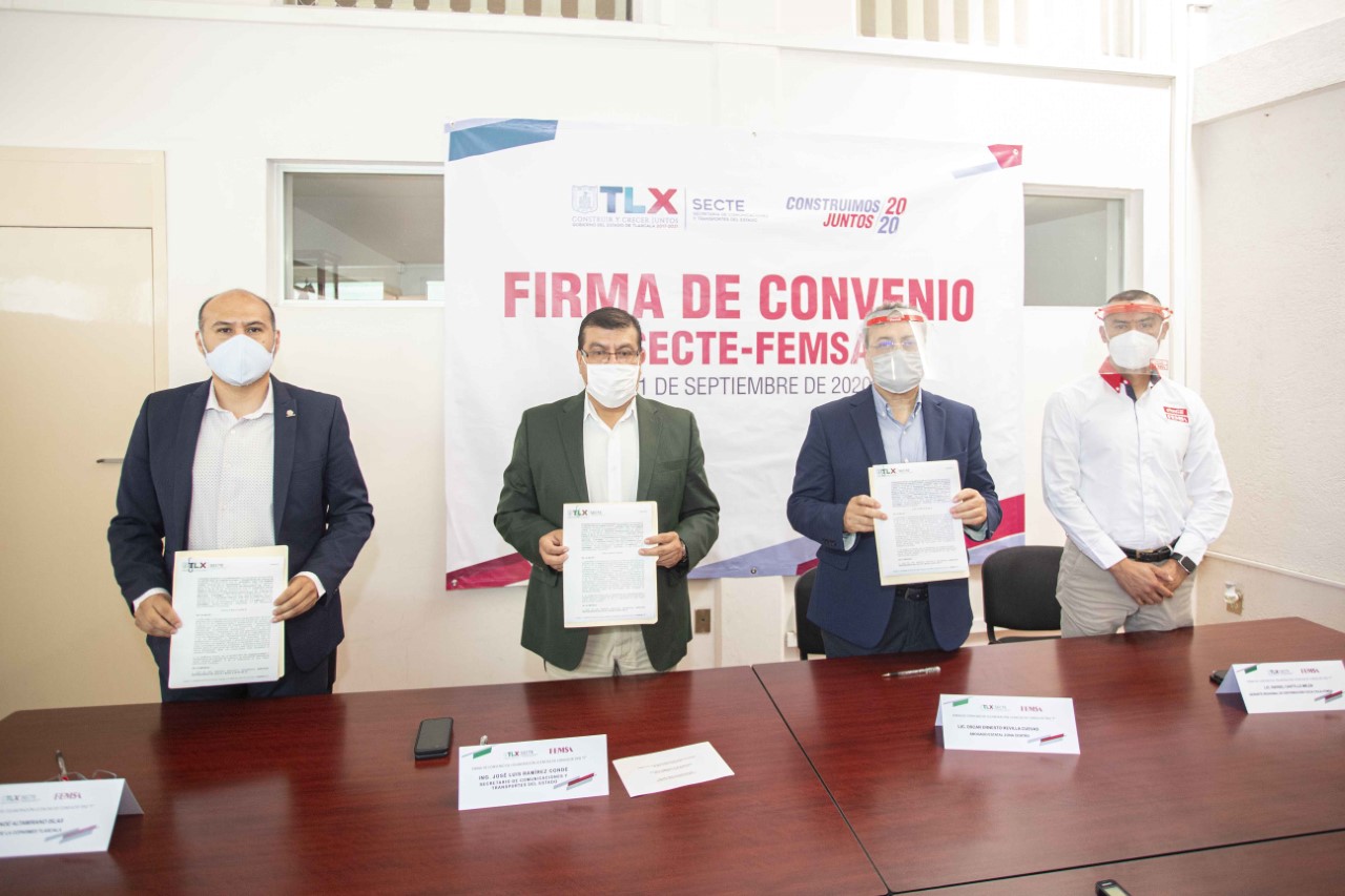 Secte y Femsa firman convenio de colaboración para trámites de 400 licencias tipo F