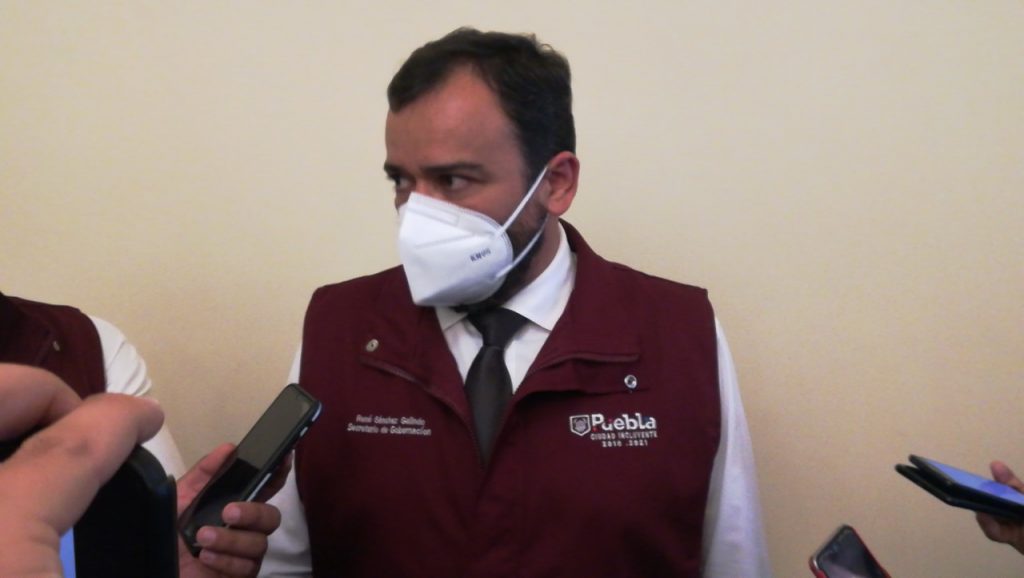 Video desde Puebla: Hay 680 ambulantes en el Centro Histórico de la Angelópolis, señala René Sánchez