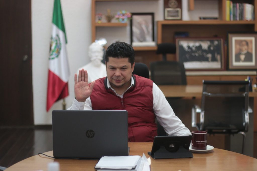 Gabriel Biestro amaga con irse contra Jorge Aguilar Chedraui por las anomalías en el sector salud