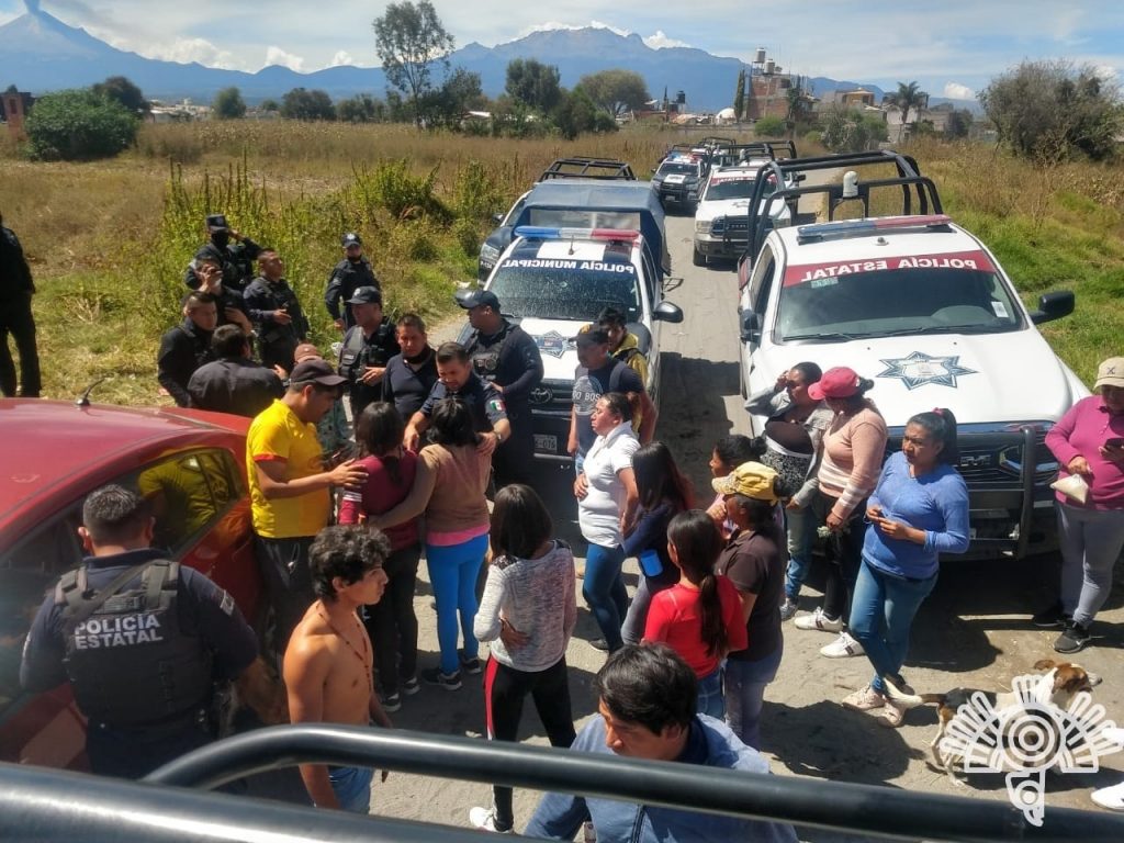 Evita Policía Estatal secuestro de una familia de Huejotzingo