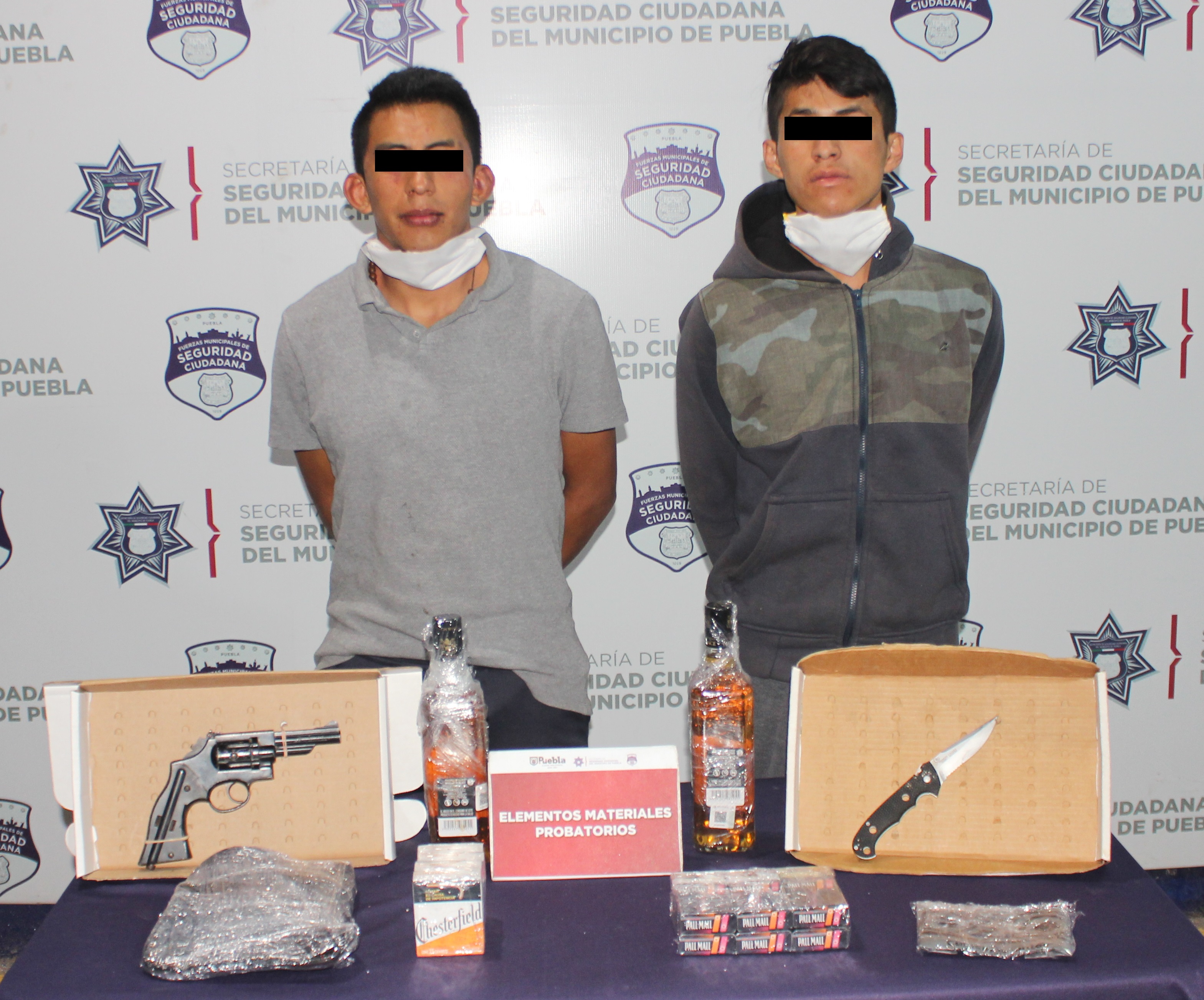 Detuvo Policía Municipal de Puebla al “Pajarito”y un cómplice por robo a tienda Oxxo.