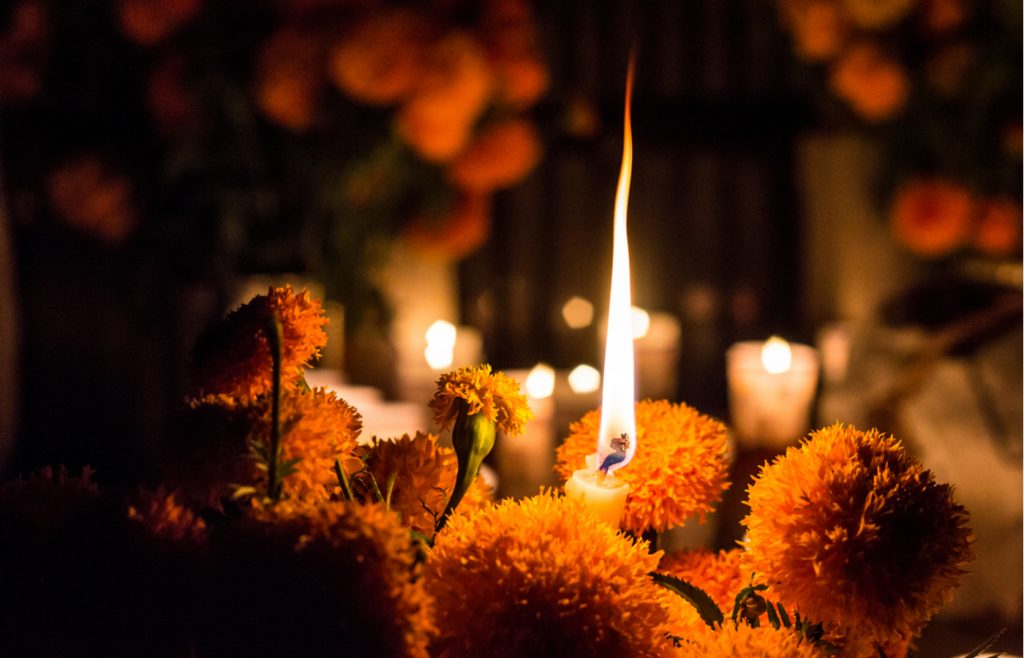 En día de muertos, ¿quieres saber cuánto cuesta vivir cerca de un panteón?