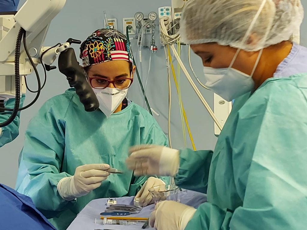 Realiza ISSSTEP tercer trasplante de córnea del 2020