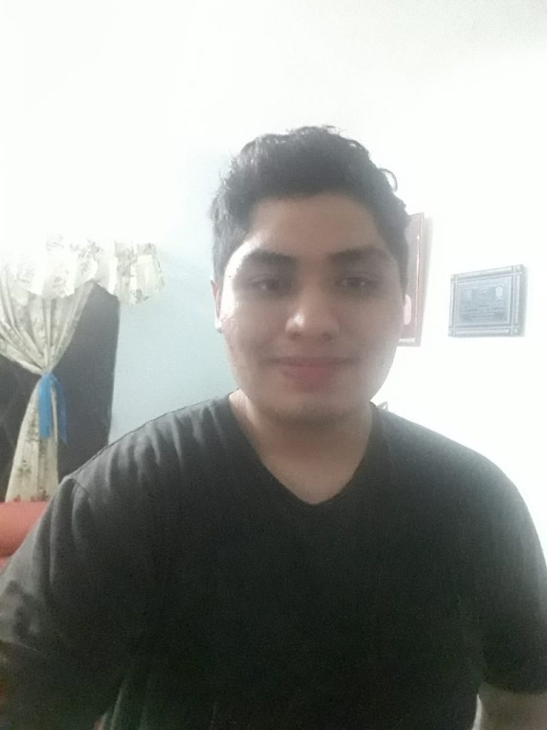 Entrevista al poeta: Alejandro Rejón Huchin