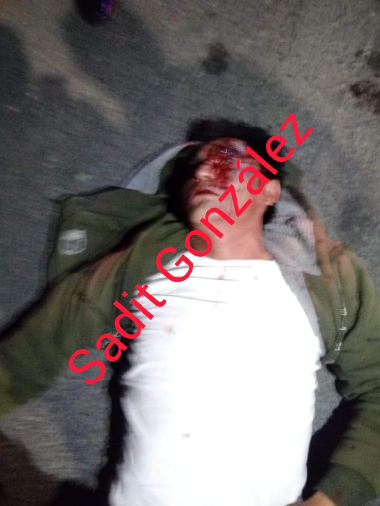 Pasajeros le dan una paliza a ladrón de ruta 25 en la 107 Poniente